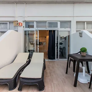 Bmyguest - Oura I Apartment